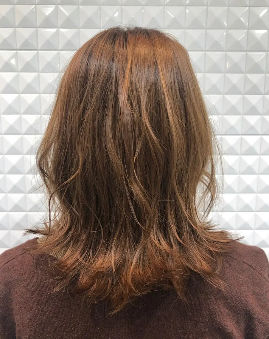 ミディアム 磯山 直貴のヘアスタイル