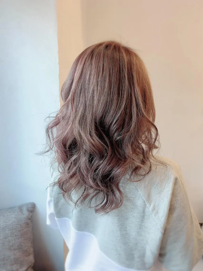 セミロング カラー ブリーチ ブラウンカラー カット ヘアカラー トリートメント 💎JADE GRACE💎のヘアスタイル