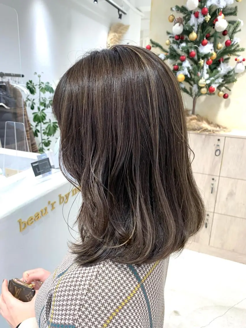 セミロング ハイライト カット ヘアカラー ボブ/美髪矯正 /佐藤　奈巳のヘアスタイル
