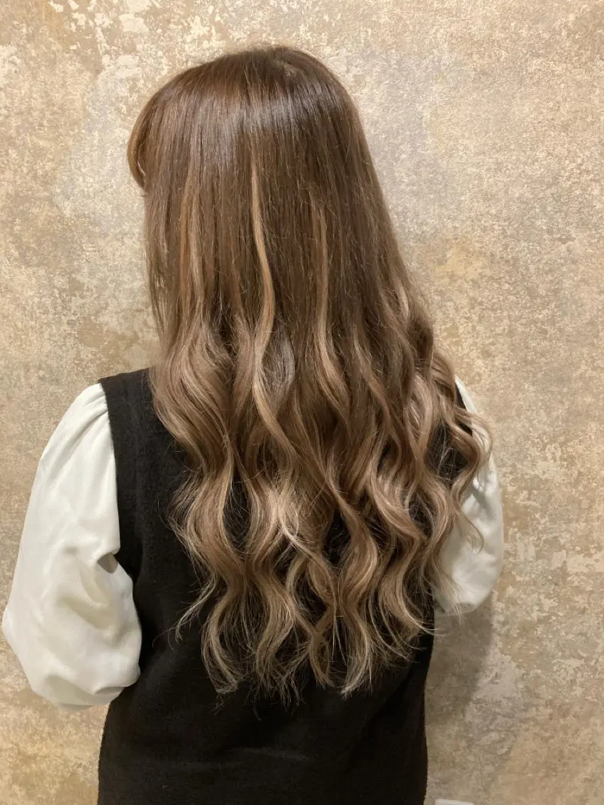 ロング エクステ マテリアル 中央駅店のヘアスタイル
