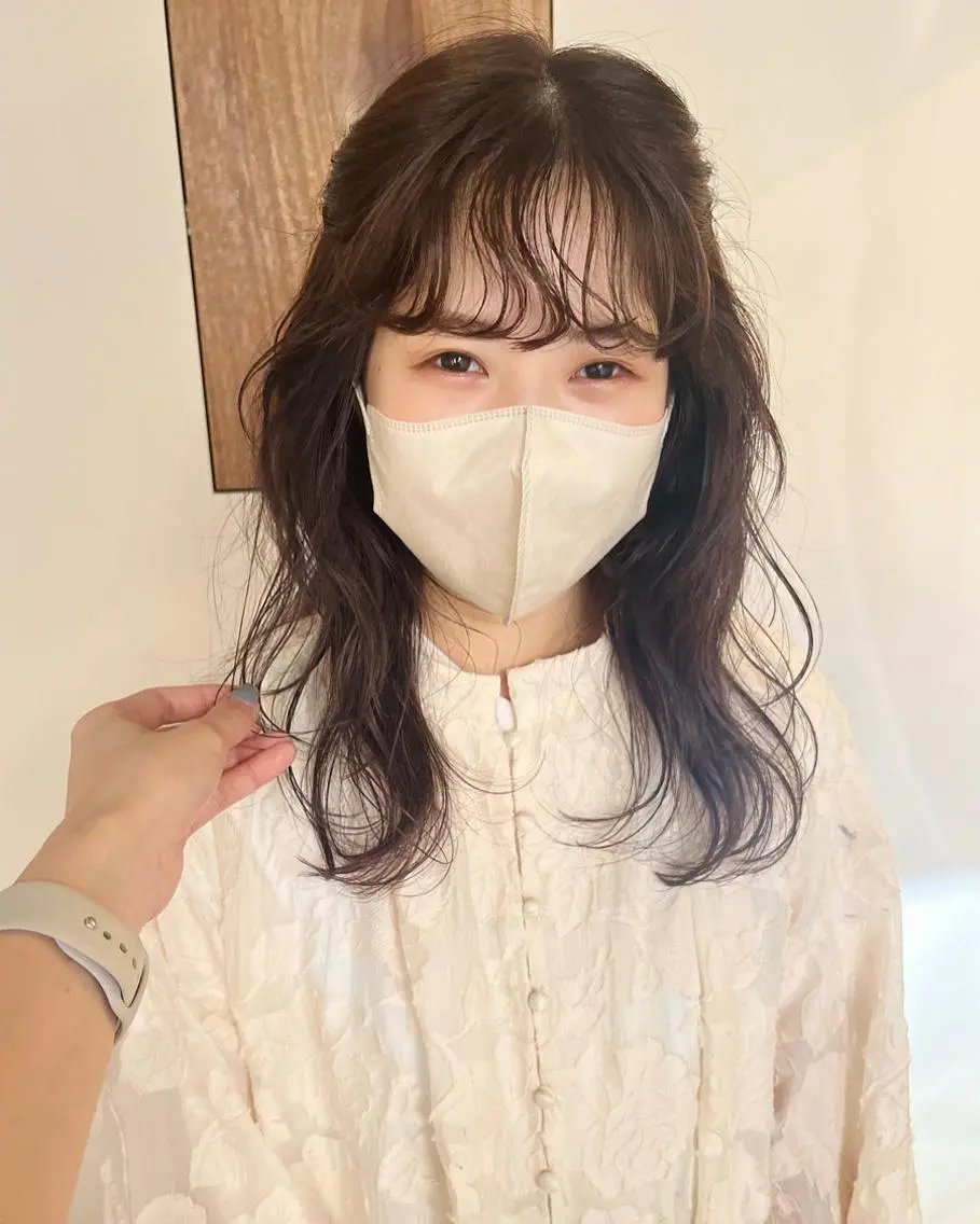 セミロング ラベンダーベージュ ヘアカラー 西山 紗耶香🪽 透明感カラー/ボブのヘアスタイル