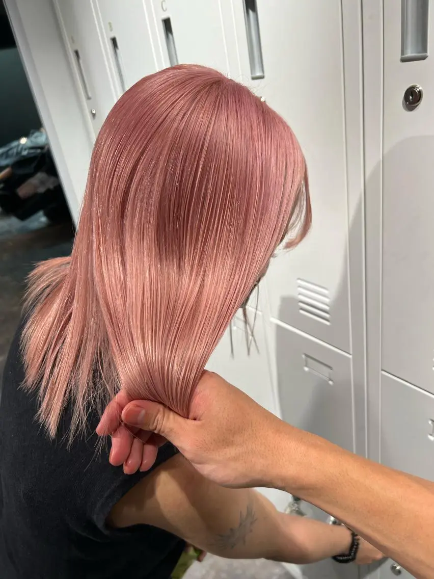 ミディアム esu 天満のヘアスタイル