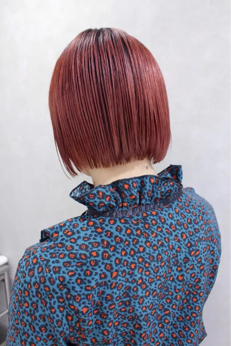 ショート カラー ヘアアレンジ オレンジ レッドカラー ヘアカラー トリートメント lani ブリーチ /ダブルカラーのヘアスタイル
