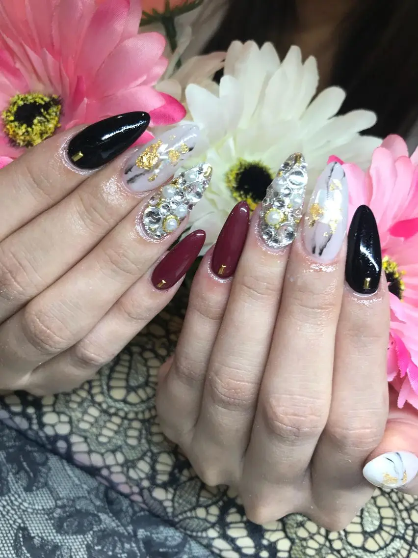 ネイル スカルプネイル ハンドネイル Grazie AMOREのネイルデザイン