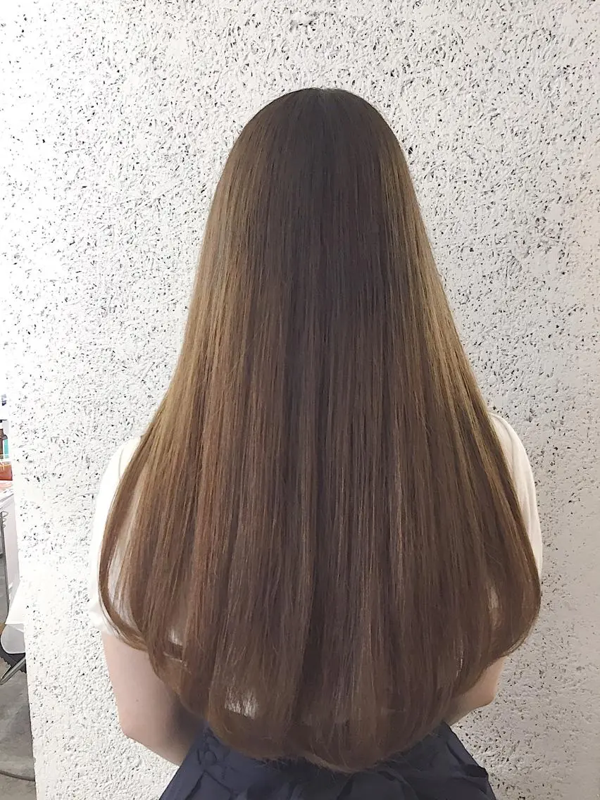 ロング カラー ヘアアレンジ アッシュ ブリーチ 透明感カラー グラデーションカラー グレージュ ✨ハイクオリティ✨ 山本香也のヘアスタイル