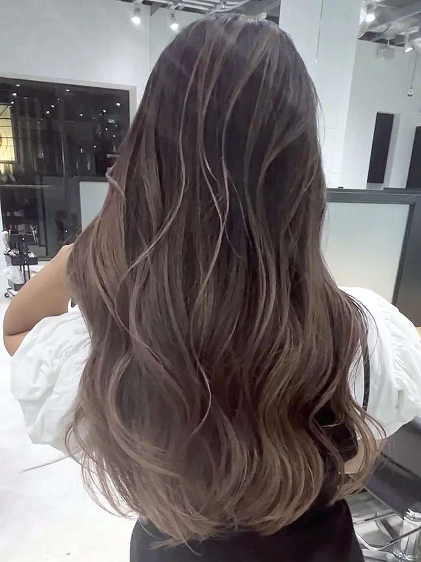 セミロング ヘアアレンジ パーマ カラー ハイライトカラー ハイライト カット ヘアカラー トリートメント ITbyALBUM 下北沢店のヘアスタイル