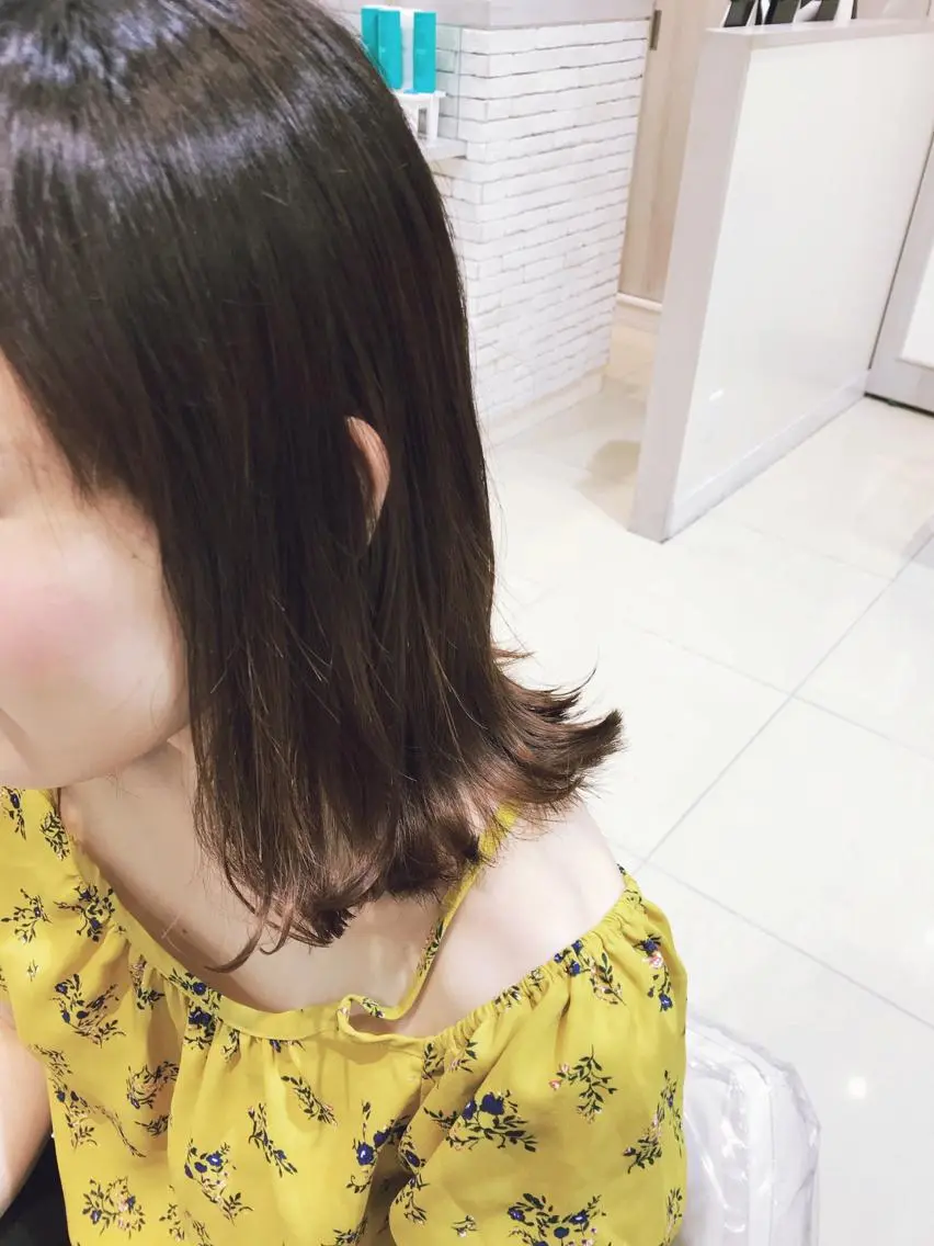ミディアム カラー 外ハネヘア 店舗代表 佐藤 幸平のヘアスタイル