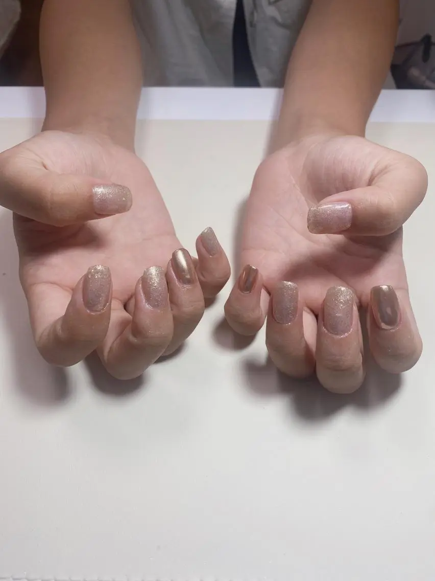 ネイル キラキラネイル ラメ(グリッター) ミラーネイル ハンドネイル Nail Salon K 🧸美爪育成のネイルデザイン