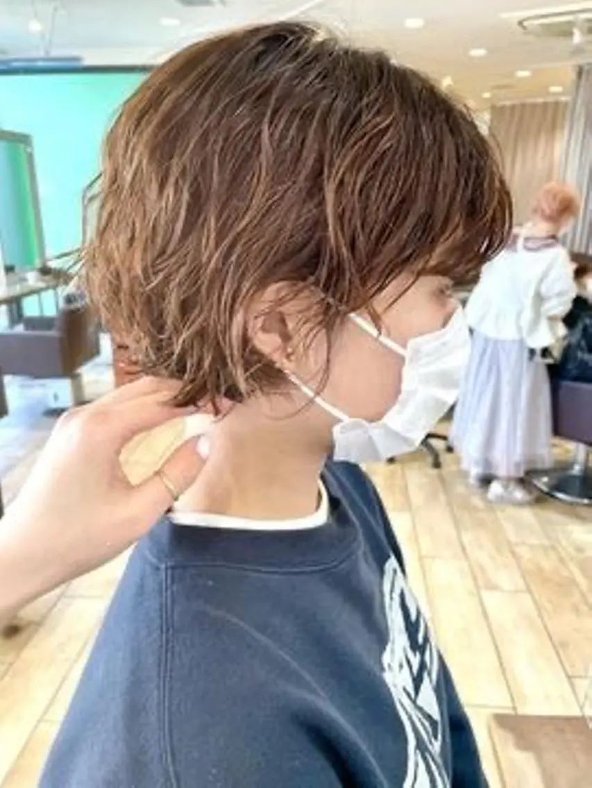 ショート パーマ 本田 央介のヘアスタイル