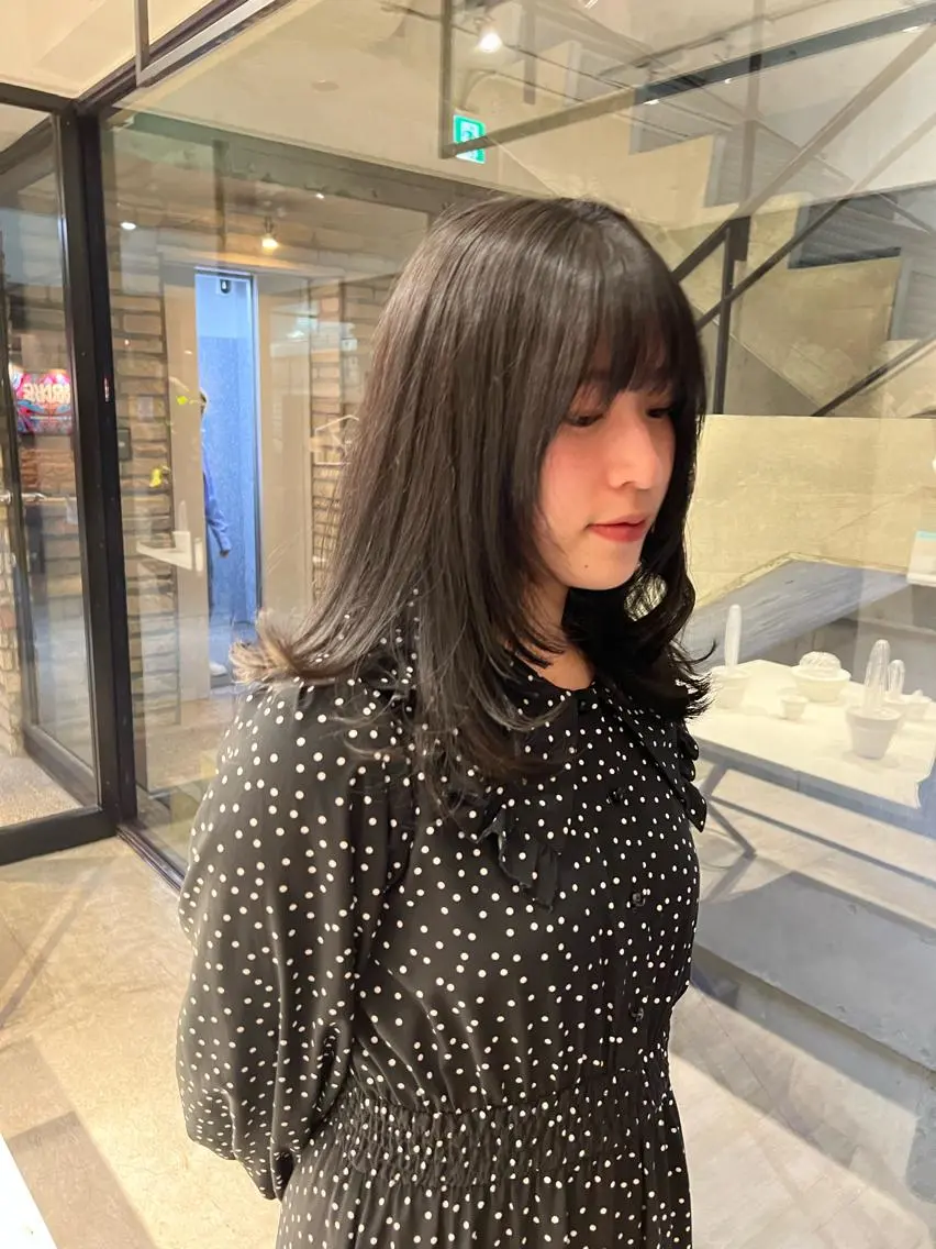 カラー NERO 松井 隆人のヘアスタイル