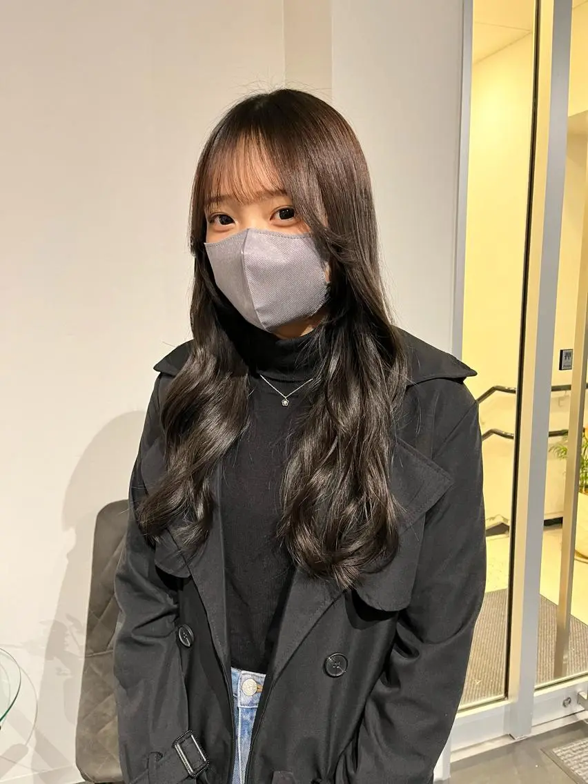 ロング カラー ブリーチ ダークグレー ダークグレージュ ダブルカラー グレージュ カット ヘアカラー ショート/パーマ/ カラー/FUKOのヘアスタイル