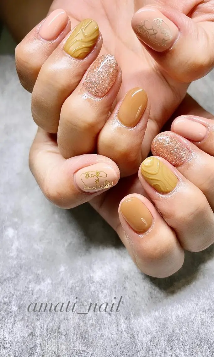 ネイル マグネットネイル ミラーネイル ニュアンスネイル ワンカラーネイル シンプルネイル ハンドネイル amati_nail TAKAKOのネイルデザイン