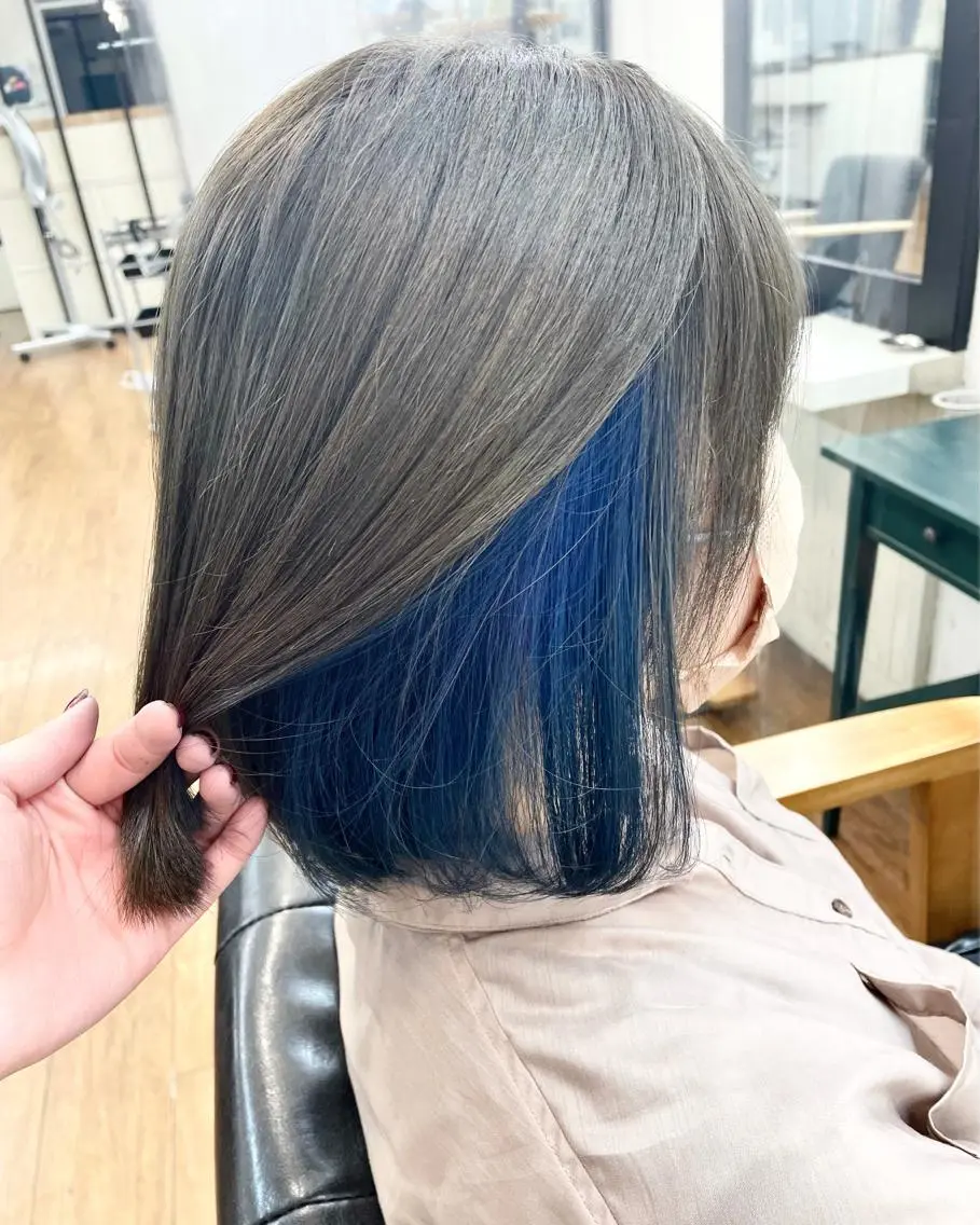 ミディアム 青木 優歩のヘアスタイル