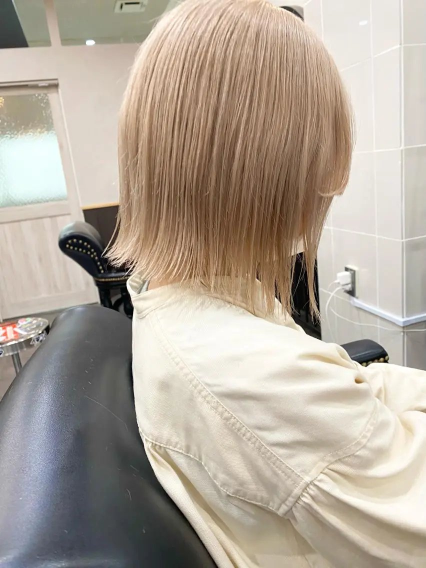 ショート ヘアカラー トリートメント 💖透明感カラー HAYATO💖のヘアスタイル