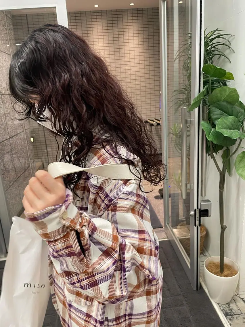 ロング カラー パーマ キッズ カット パーマ トリートメント オトナヘア🌸 harukaのヘアスタイル