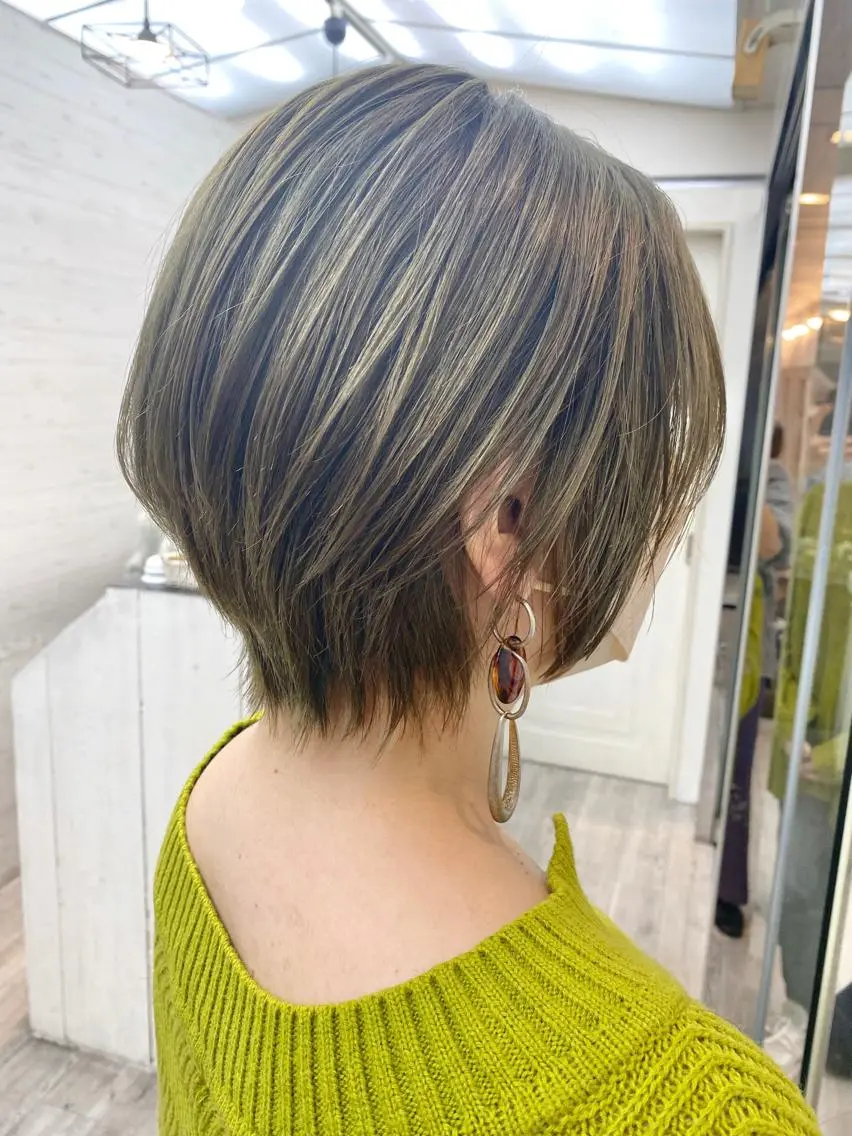 ショート カラー ヘアカラー トリートメント ☀️透明感color KURO☀️のヘアスタイル