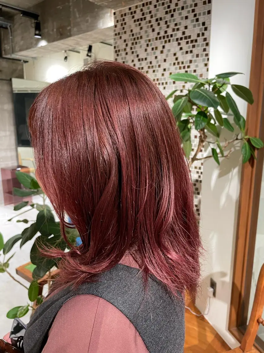 カラー ブラウンカラー ピンクカラー 川田 愛美のヘアスタイル