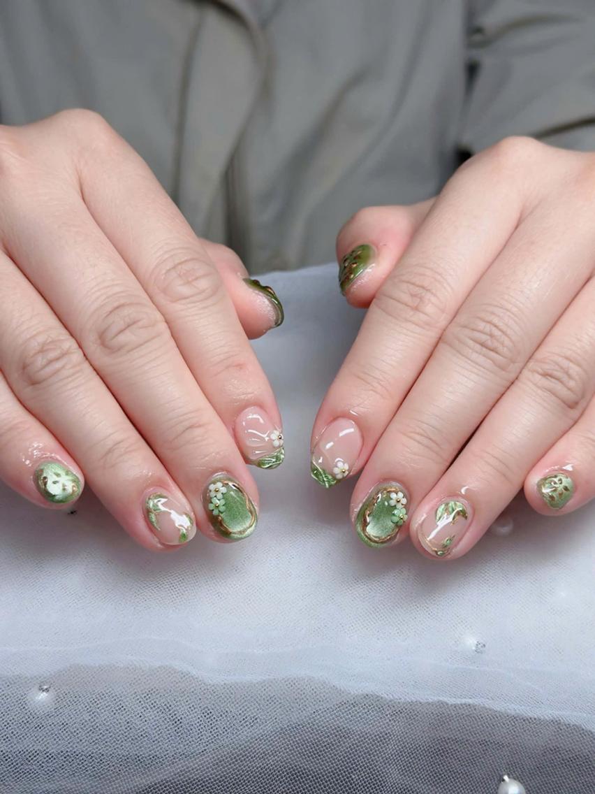 ネイル フレンチネイル ジェルネイル ハロウィン 韓国ネイル マグネットネイル ハンドネイル H.baby Nail Salonのネイルデザイン
