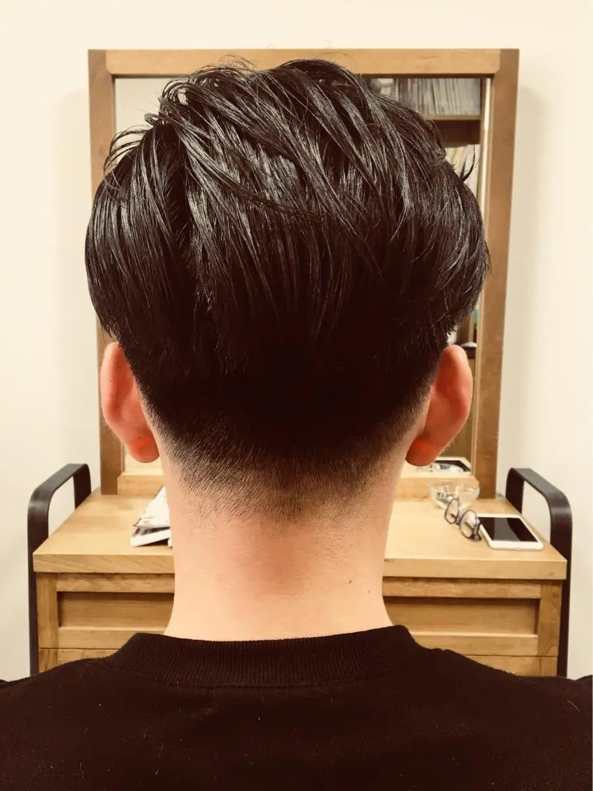 メンズ 刈り上げ カット 米澤 篤志のヘアスタイル