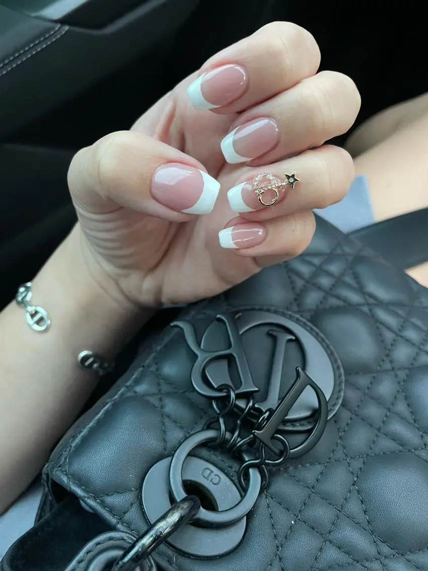 ネイル フレンチネイル salon te.のネイルデザイン