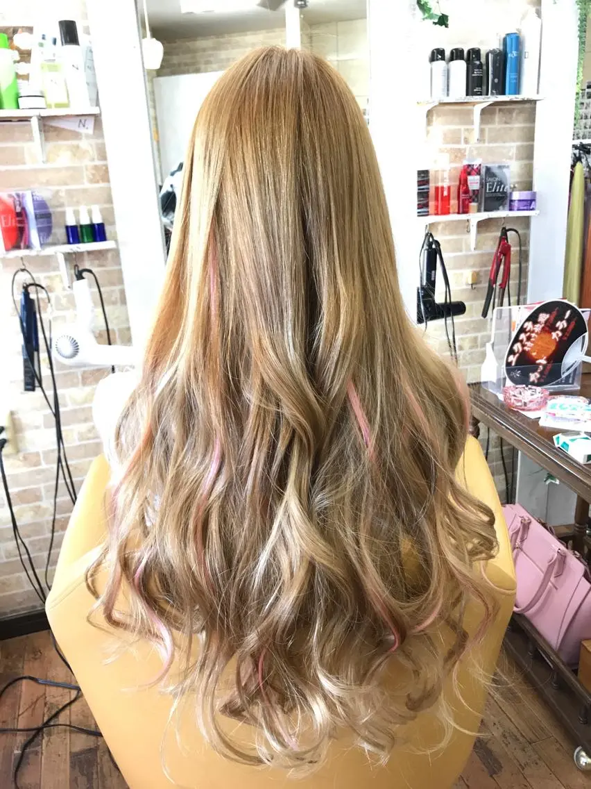 ロング カラー メッシュ ピンクカラー お→の さとしのヘアスタイル