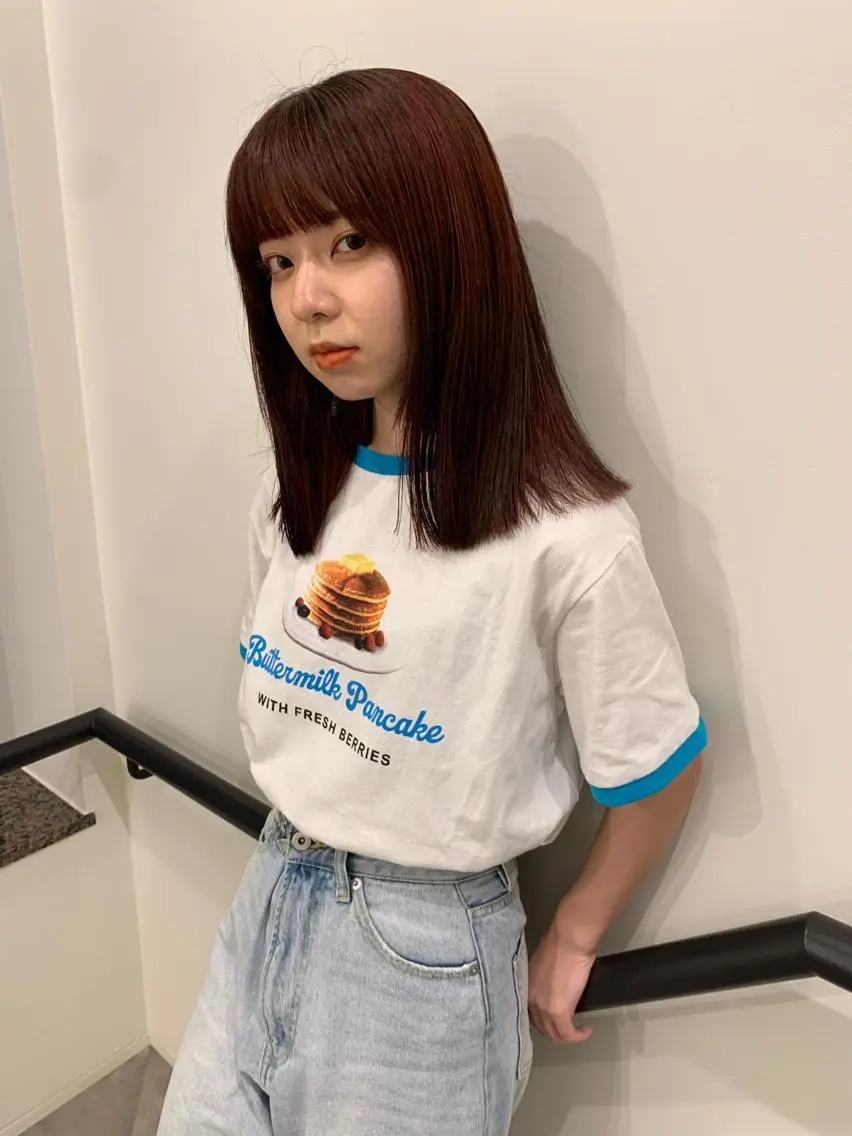 セミロング ヘアカラー トリートメント 落合希 Olivebeigeのヘアスタイル