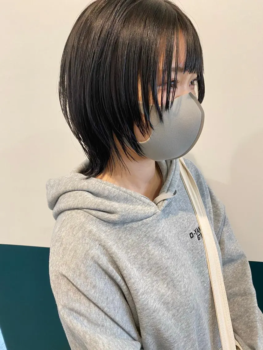 ミディアム ウルフカット 武内 凌 TELAHAIRのヘアスタイル