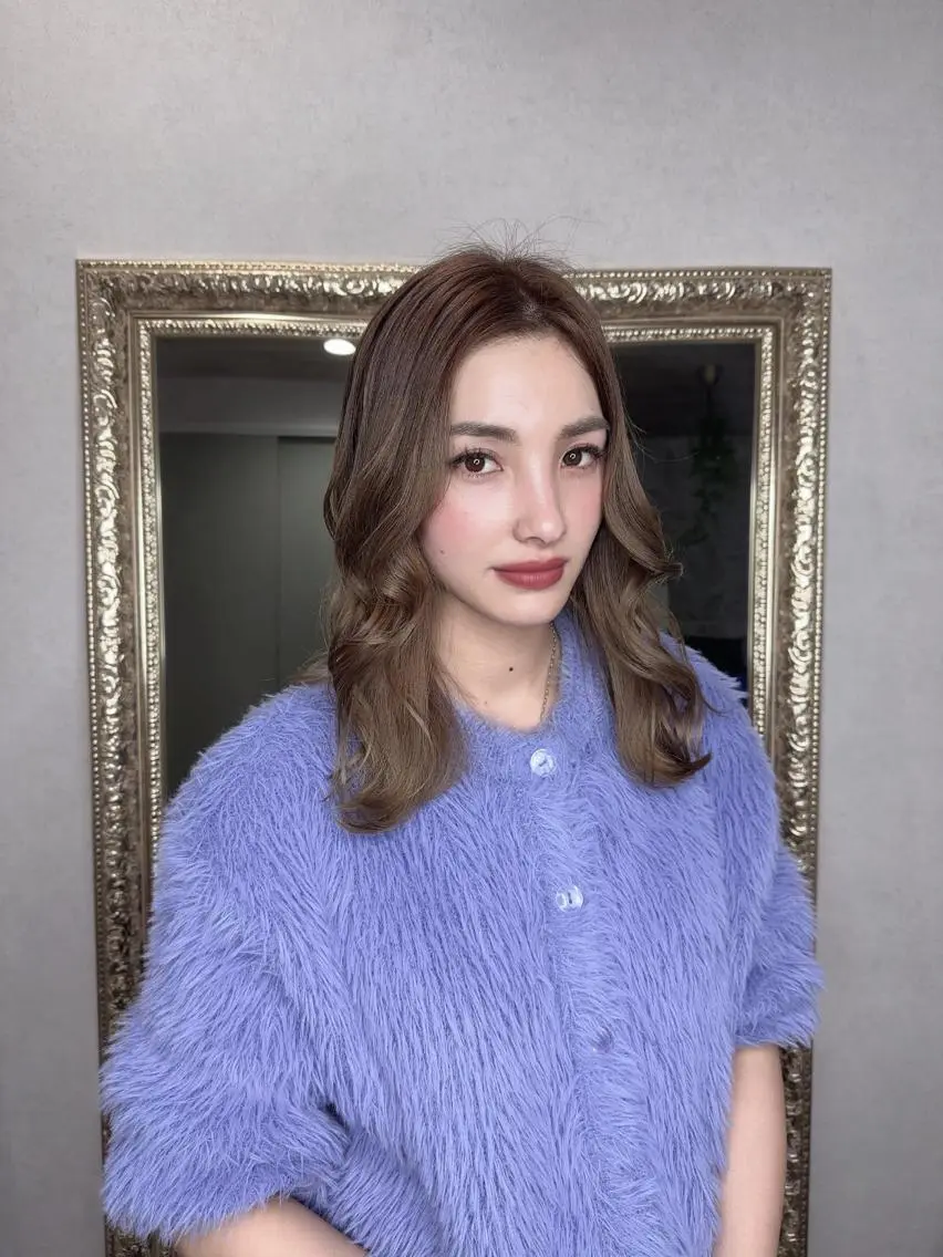 セミロング ヘアカラー Designer EGGのマツエク・マツパデザイン