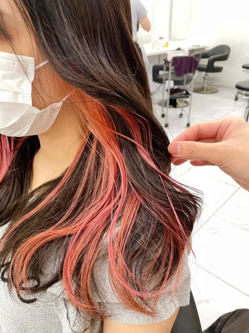 セミロング カラー パーマ ヘアアレンジ メンズ キッズ ネイル マツエク・マツパ アイブロウ 韓国系🇰🇷🩶 艶暗髪/MEIのヘアスタイル