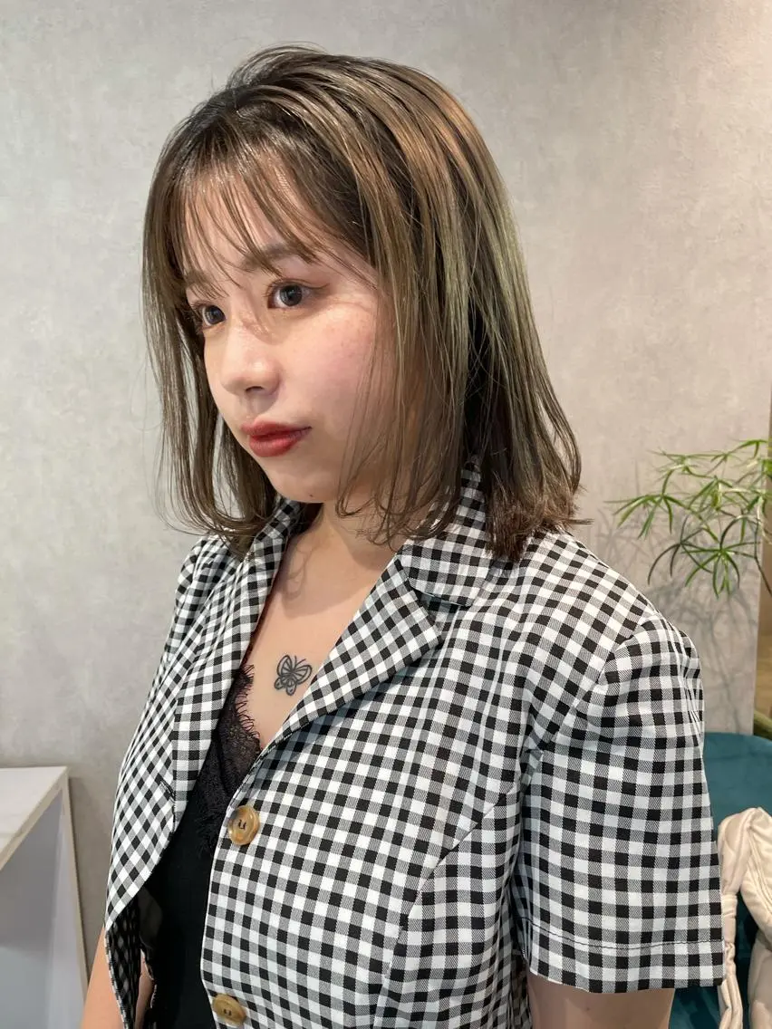ミディアム カラー カット ナチュラル透明感🌱 小山美樹子のヘアスタイル