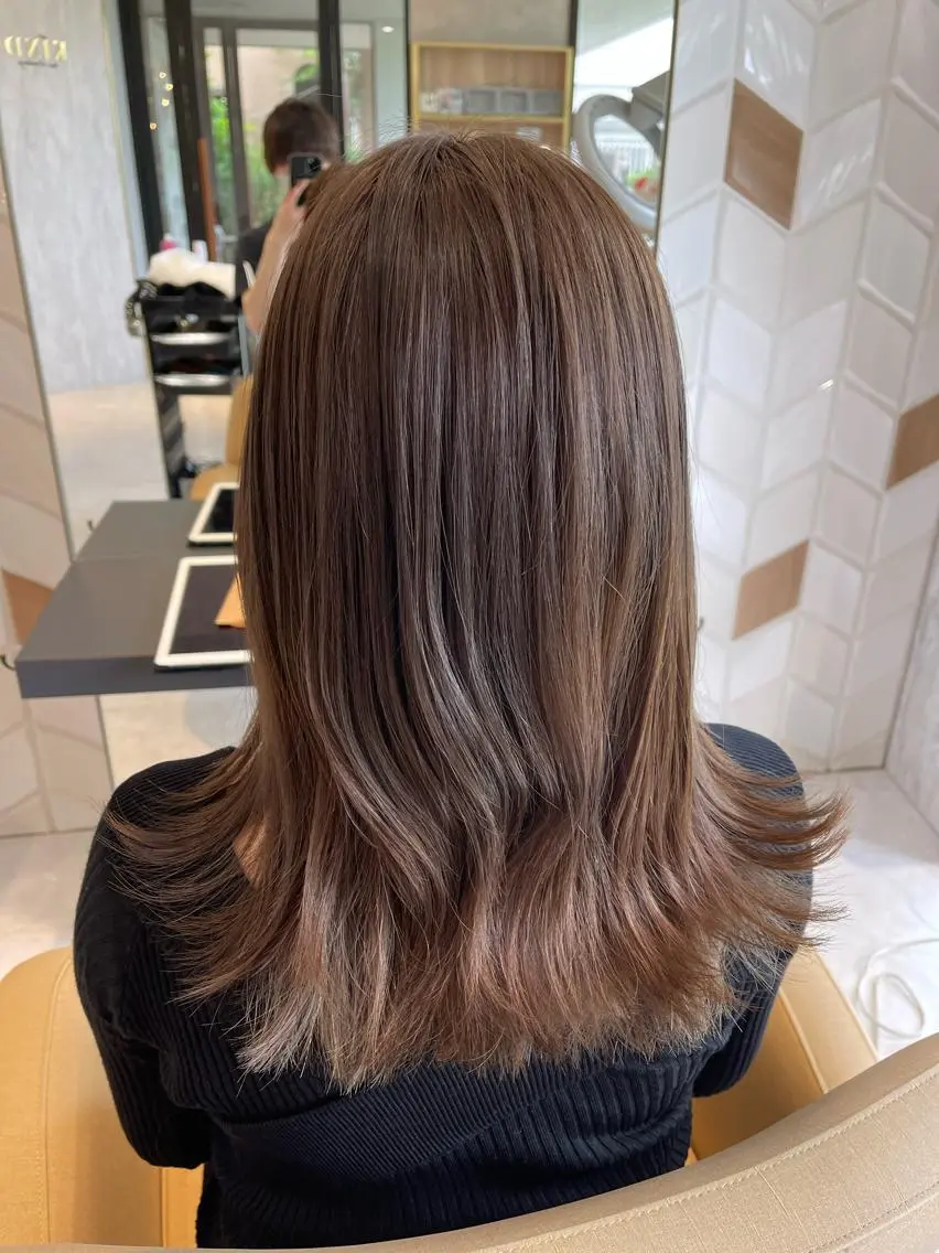 セミロング カット 縮毛矯正 トリートメント 🫧美髪縮毛矯正 🫧SEKIのヘアスタイル