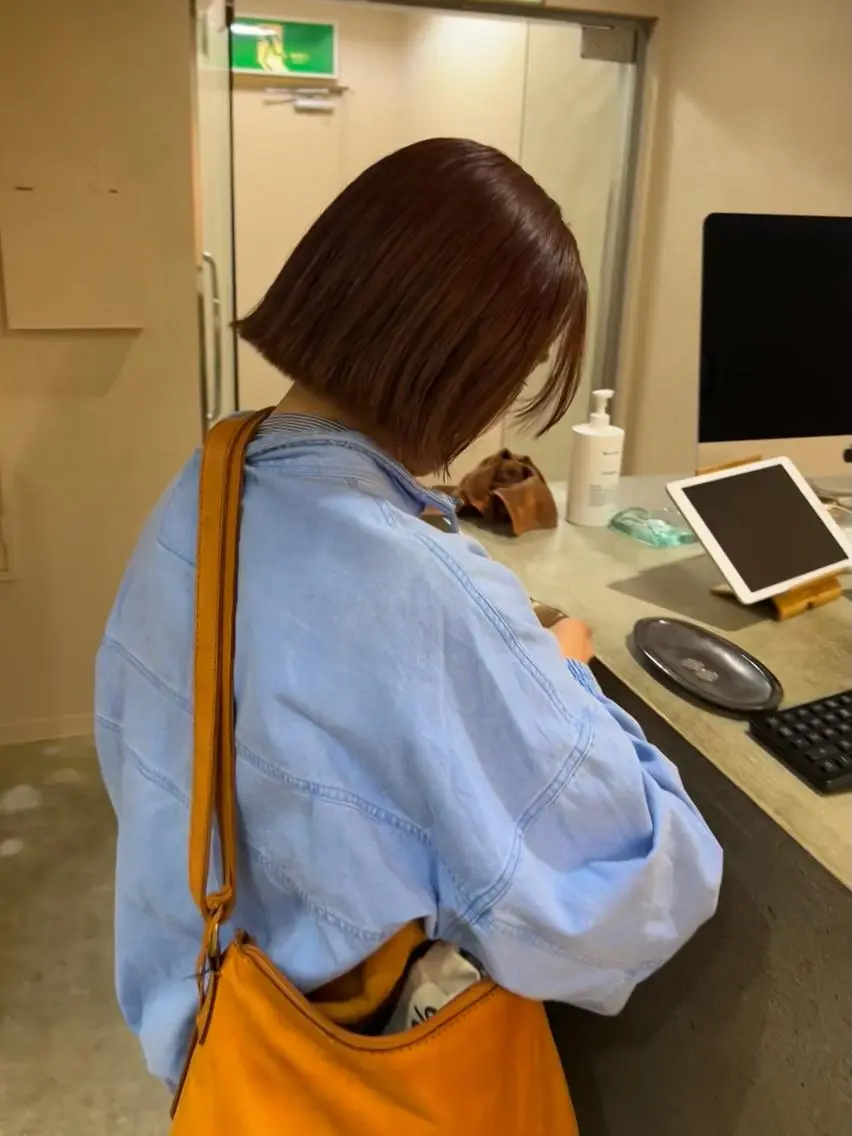 ショート カラー 渡部 真世のヘアスタイル