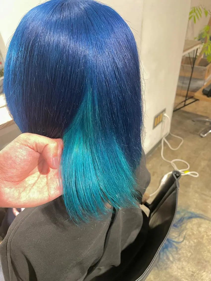 ミディアム カラー ブリーチ ブルーカラー ✅ケアブリーチ✅ トヨオカ ノブヒデのヘアスタイル