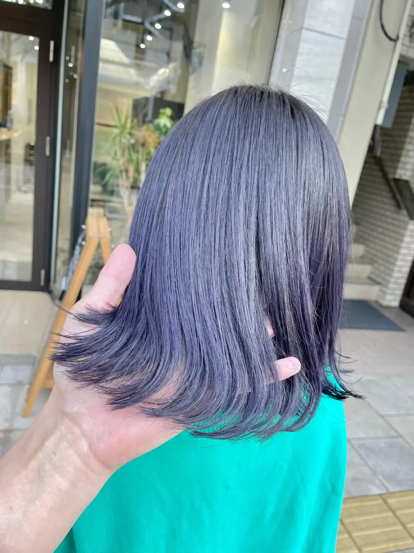 セミロング カラー ヘアアレンジ ブリーチ ケアブリーチ ラベンダーカラー ネイビーカラー ヘアカラー トリートメント 縮毛矯正/美髪 髪質改善/石田幸輔のヘアスタイル