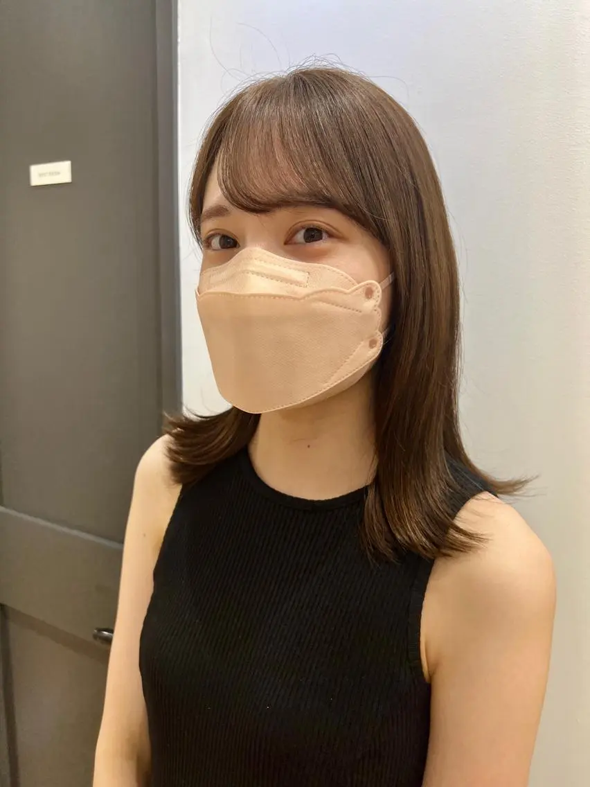 セミロング カット ヘアカラー 三輪 恭平のヘアスタイル