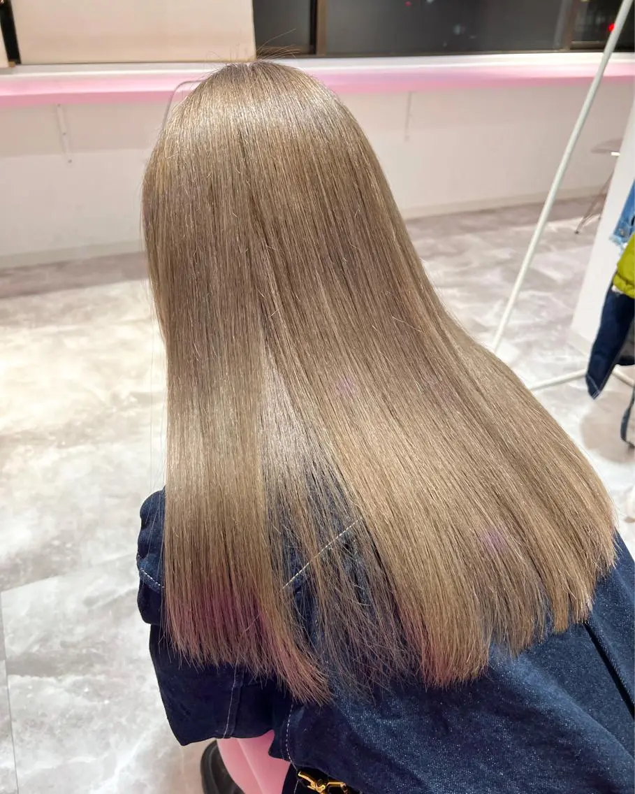 ロング ナナ♡レイヤーカット ♡似合わせカラーのヘアスタイル