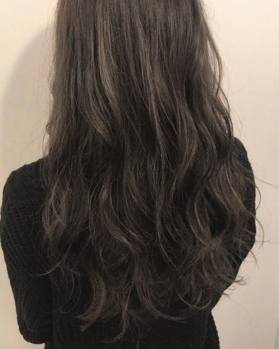 ロング カラー ブリーチ 透明感カラー ブリーチなしカラー カット ヘアカラー トリートメント Cecilhair セシルヘアー神戸元町のヘアスタイル