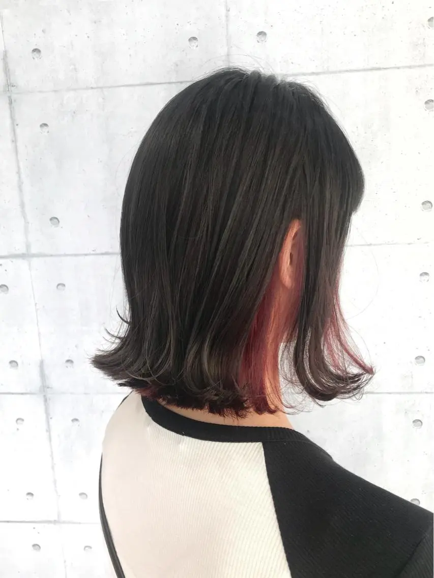 ショート カラー ブリーチ インナーカラー 高木 麻知子のヘアスタイル