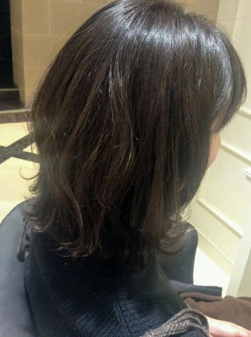 ミディアム カラー ヘアアレンジ ブルーカラー ブルーグレー 透明感カラー ハイライトカラー オーガニックカラー 畠村 美智子のヘアスタイル