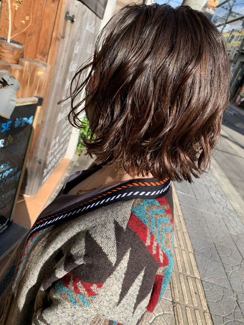 カラー ボブ yoshi （髙橋）のヘアスタイル