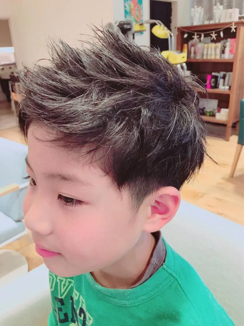 メンズ ツーブロック カット YUSUKE ITOのヘアスタイル