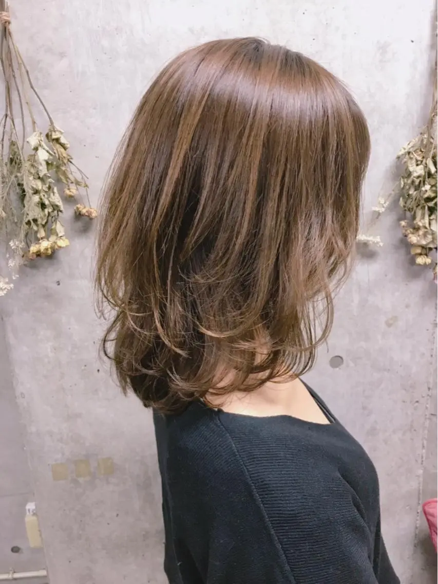 セミロング ヘアアレンジ レイヤーカット Satsuki ✂︎♡のヘアスタイル