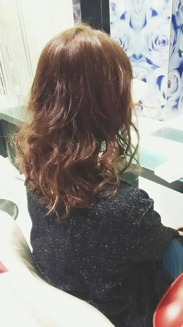 ロング カラー ✨技術講師.艶髪✨ ✂︎佐久間✂︎のヘアスタイル
