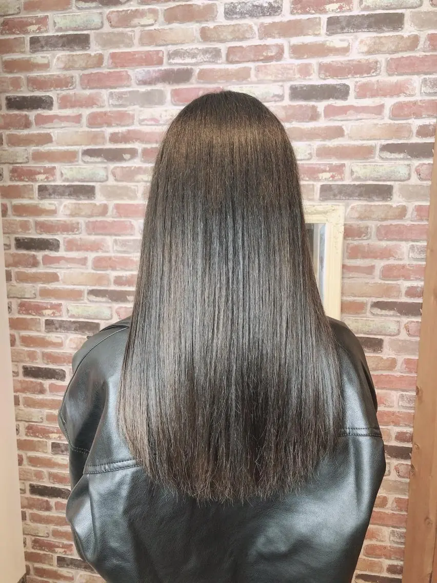 ロング カラー トリートメント カット ヘアカラー トリートメント La fith yukinoのヘアスタイル