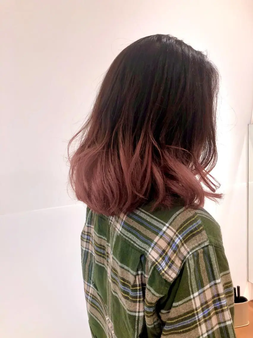 セミロング カラー デザインカラー ピンクカラー ヘアカラー 【カットモデル募集】 レイヤー/Ayanoのヘアスタイル