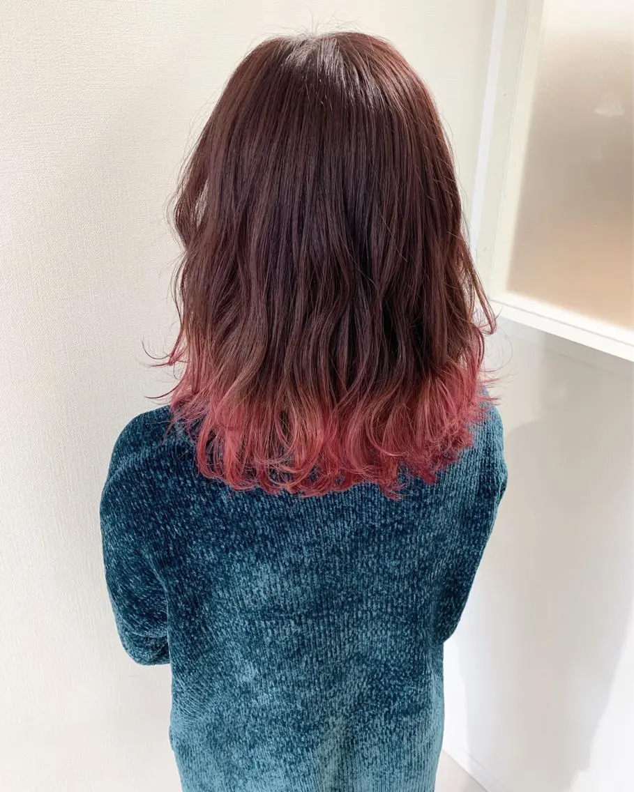 カラー グラデーションカラー ピンクカラー Lee 甲子園のヘアスタイル