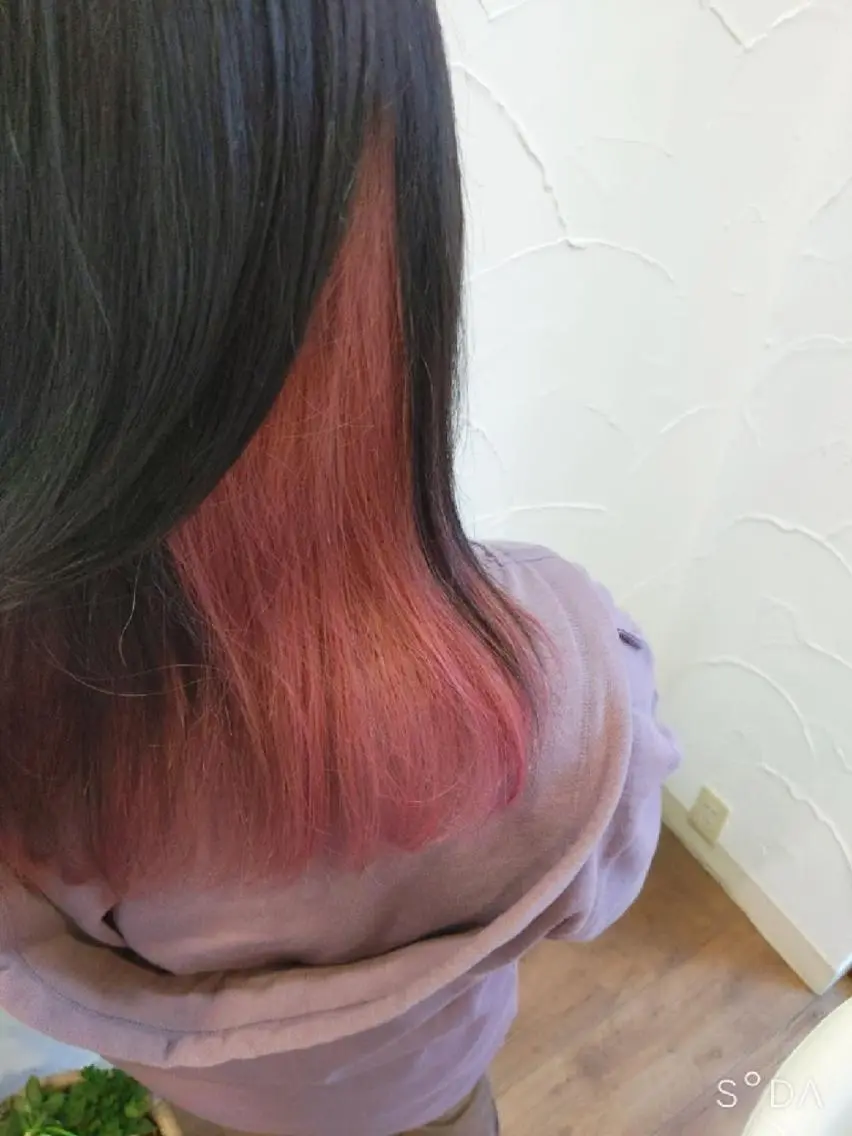 ロング カラー インナーカラー レッドカラー 髪質改善＆白髪ぼかし カラー♡店長みやけ♡のヘアスタイル
