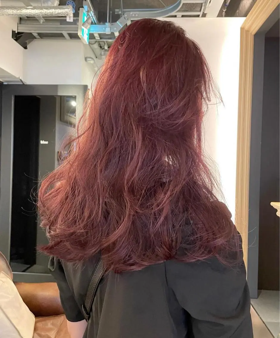 ロング 🫧ハイトーン✨格安 より質💐マンツーマのヘアスタイル