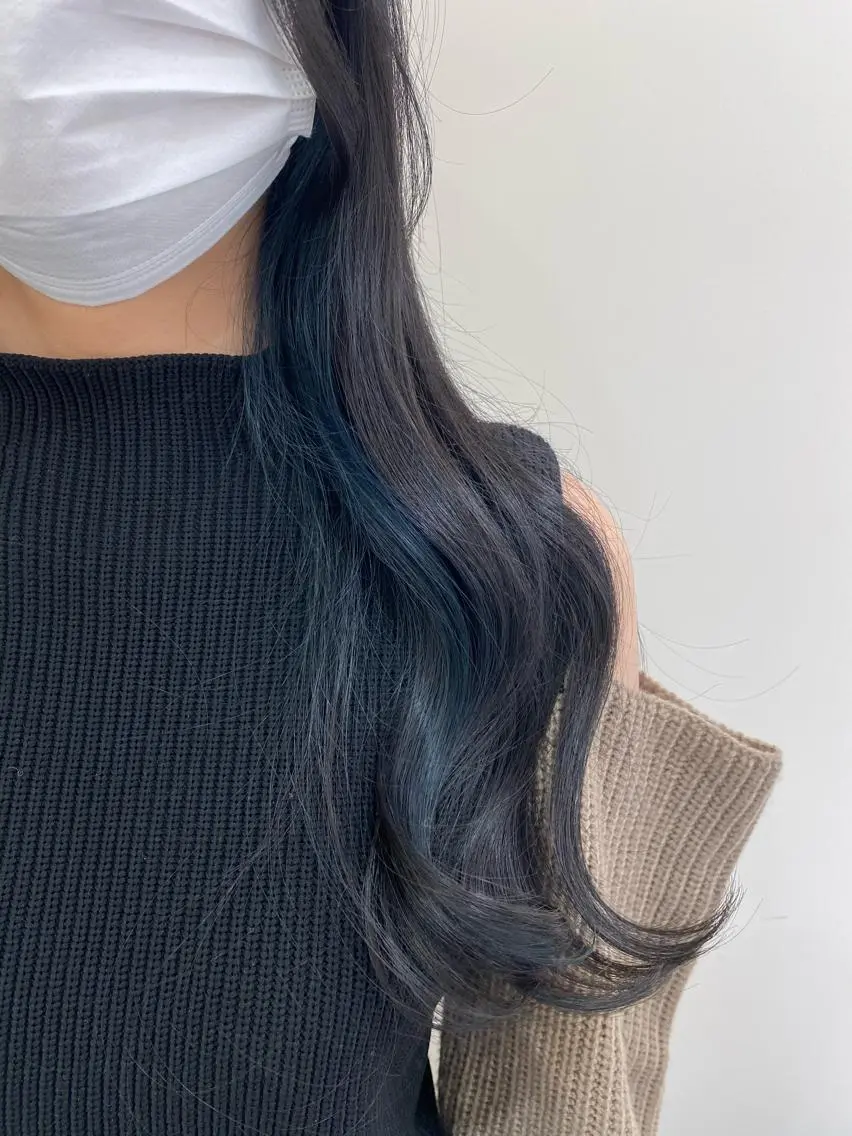 ロング カラー ヘアアレンジ 銀座メンズ専門🖤 叶奈々のヘアスタイル