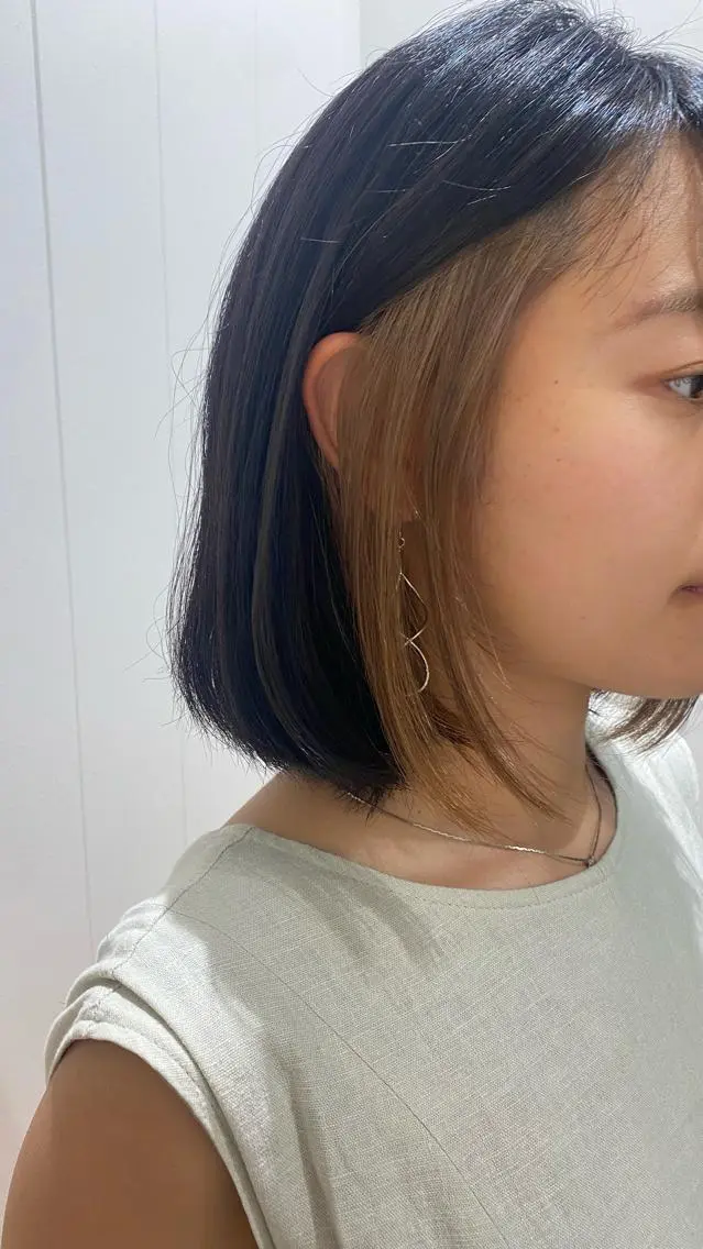 ショート カラー インナーカラー hair shioのヘアスタイル